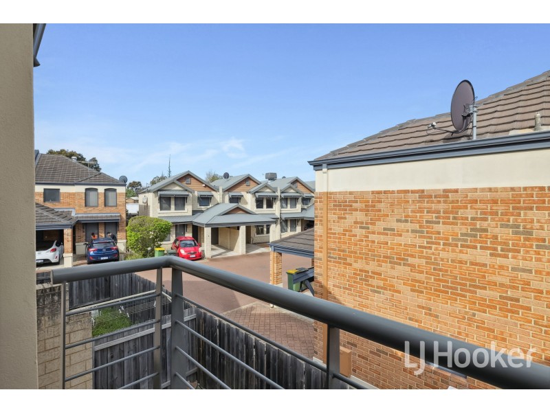 22/22 Gochean Avenue, Bentley WA 6102