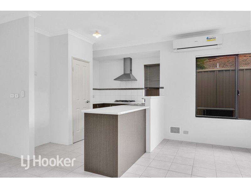 6/7 Stockman Way, Cannington WA 6107
