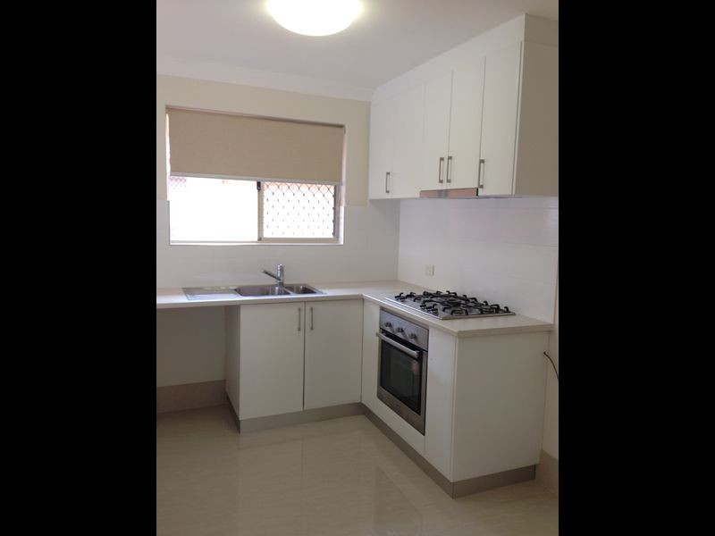 1/6 Lansing Street, Queens Park WA 6107