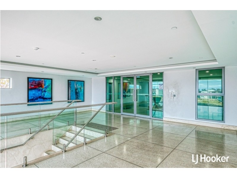 105/17 Malata Crescent, Success WA 6164