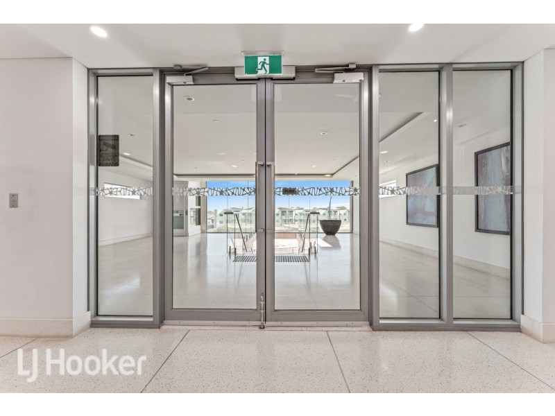 105/17 Malata Crescent, Success WA 6164