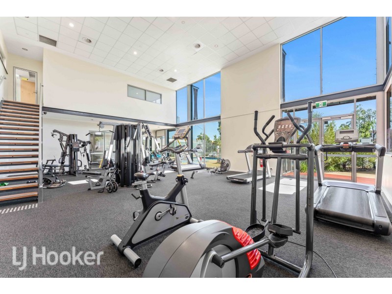 105/17 Malata Crescent, Success WA 6164