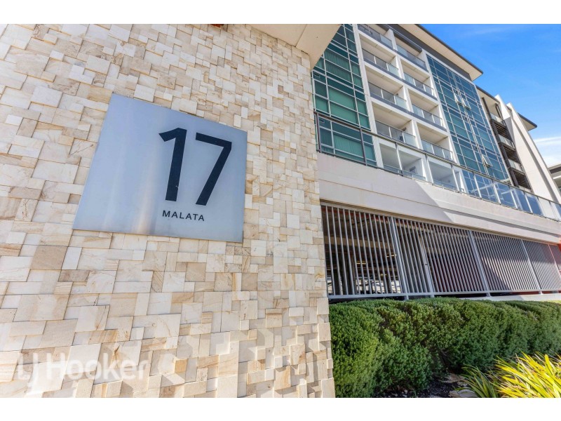 105/17 Malata Crescent, Success WA 6164