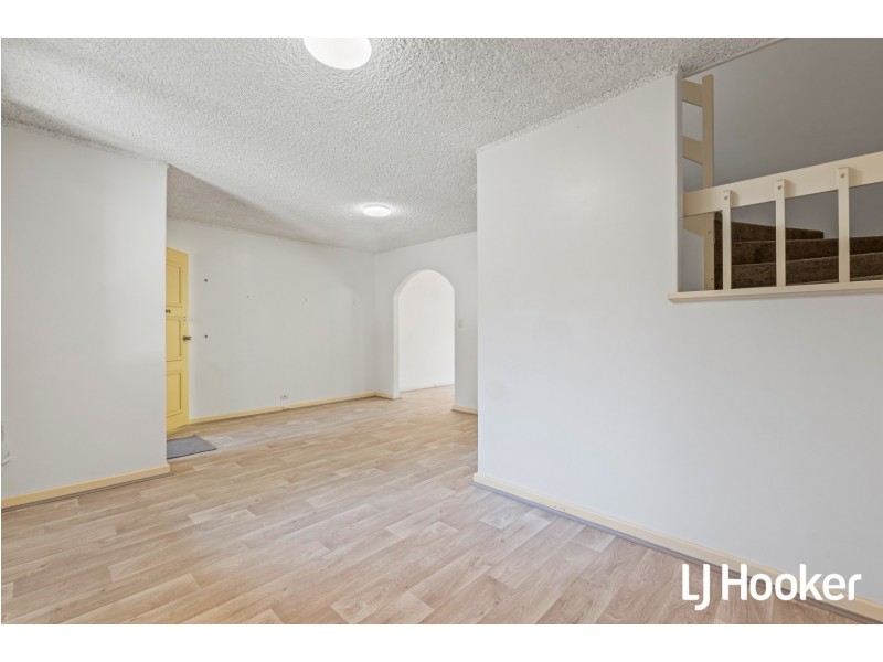 Unit 4/71 Herdsman Parade, Wembley WA 6014