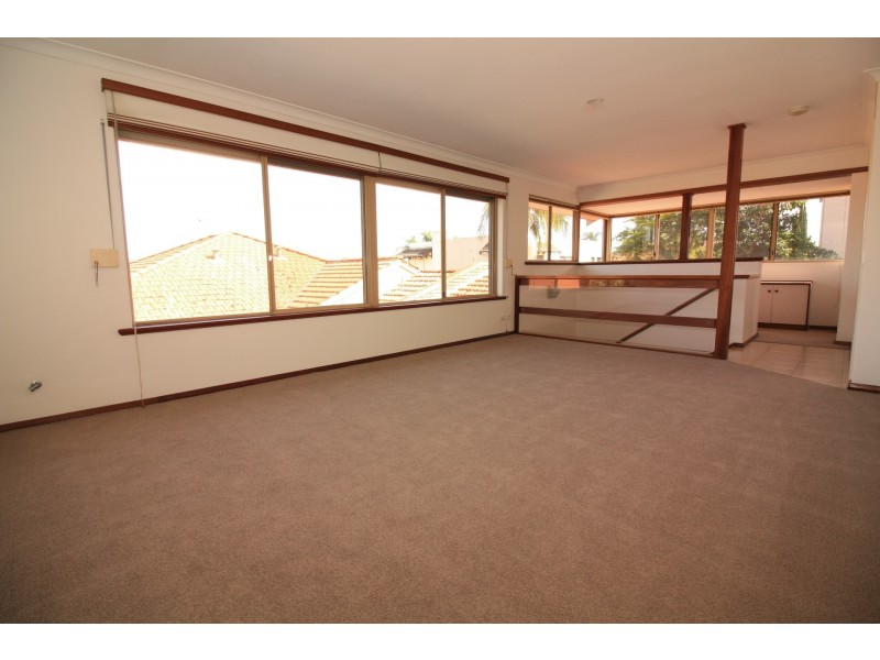 3/206 Melville Parade, Como WA 6152