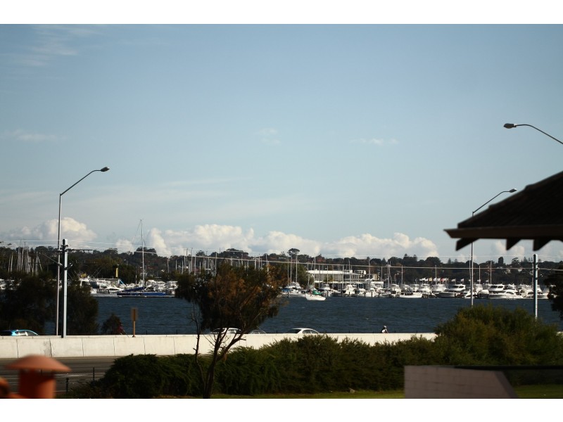 3/206 Melville Parade, Como WA 6152