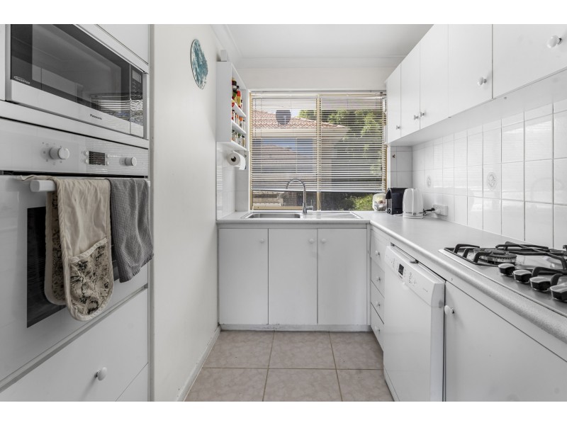 3/206 Melville Parade, Como WA 6152