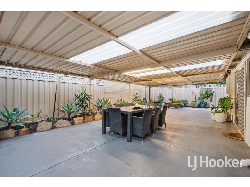 13 Chapman Road, St James WA 6102