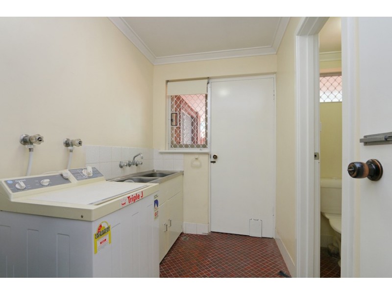 16 Manton Ct, Hamersley WA 6022