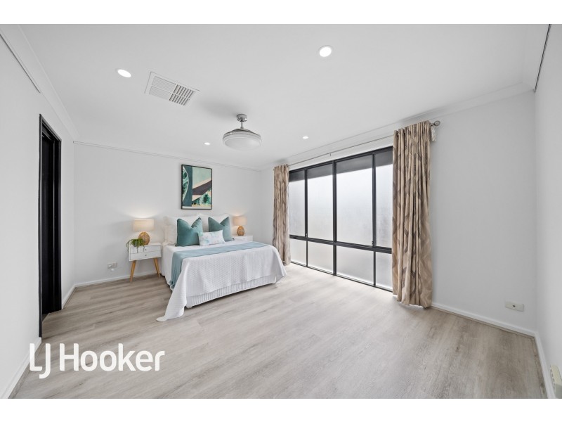 15 Gianatti Ramble, East Cannington WA 6107