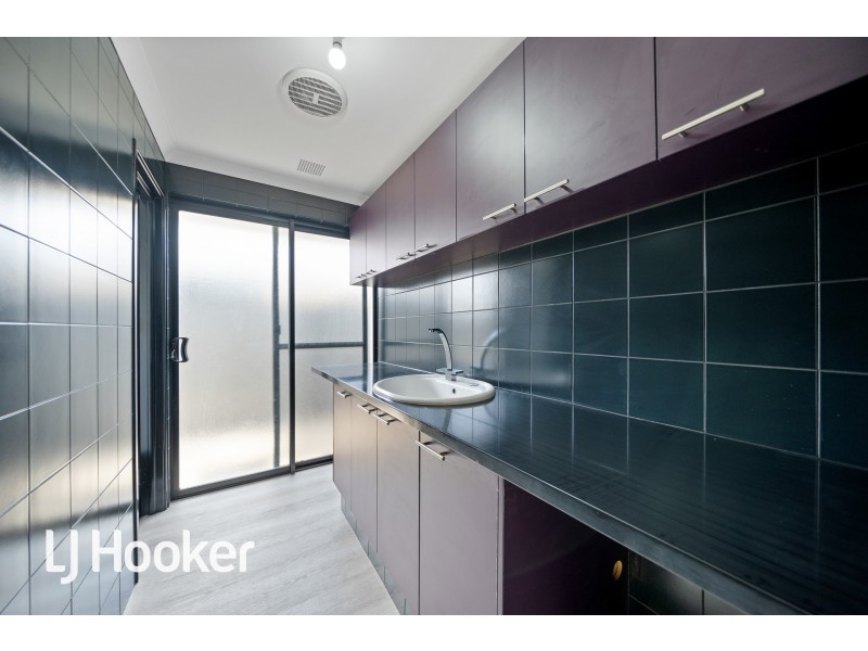 15 Gianatti Ramble, East Cannington WA 6107