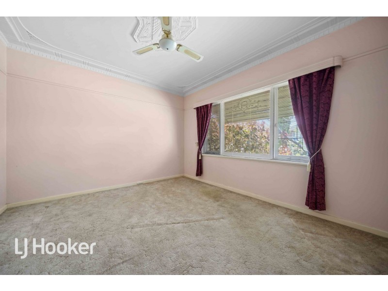 2 Victoria Street, St James WA 6102