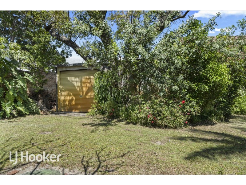 2 Victoria Street, St James WA 6102