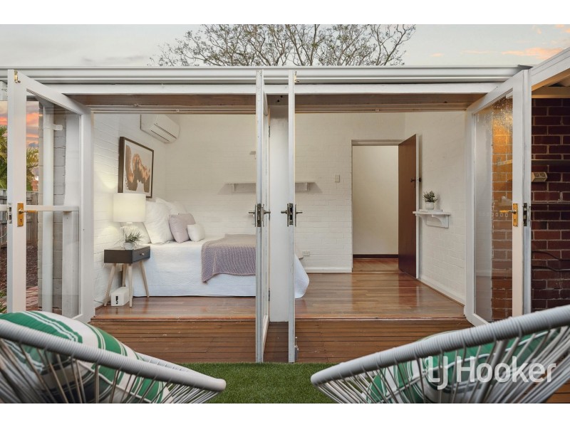 427 Berwick Street, St James WA 6102