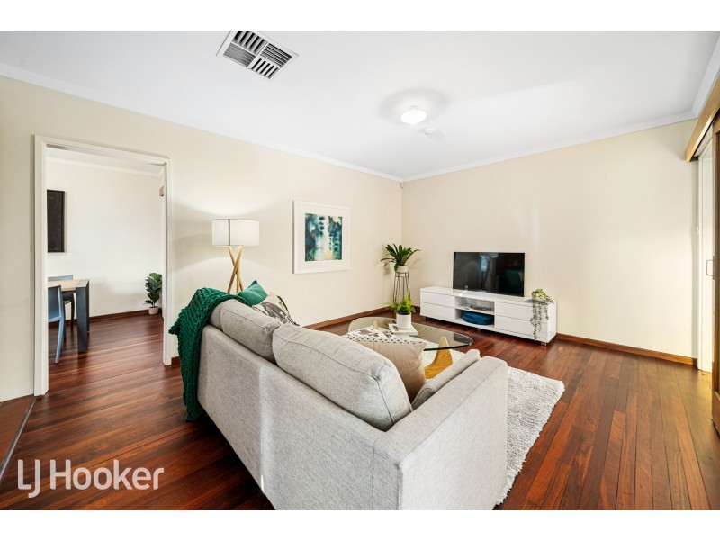 7 Opal Place, Riverton WA 6148