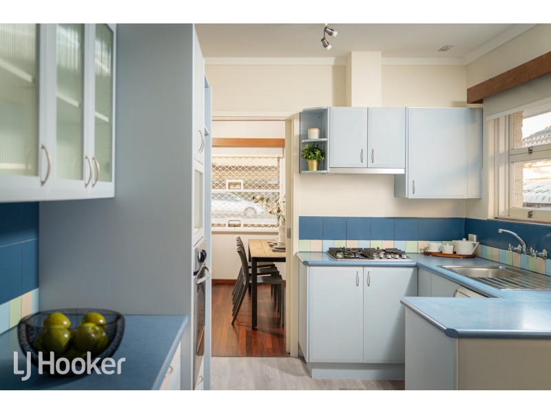7 Opal Place, Riverton WA 6148