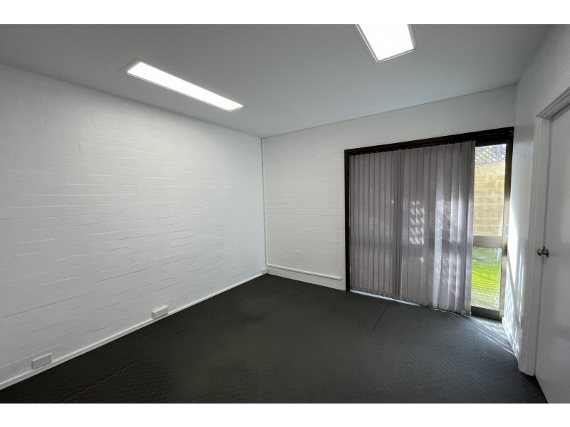 6/300 Albany Highway, Victoria Park WA 6100