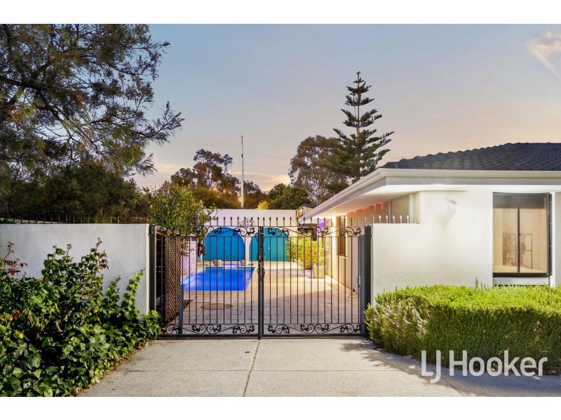 14 Satellite Place, Carlisle WA 6101