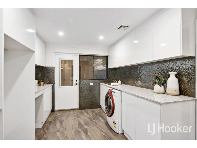 14 Satellite Place, Carlisle WA 6101