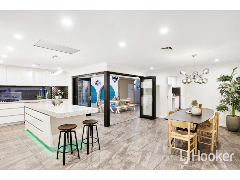 14 Satellite Place, Carlisle WA 6101