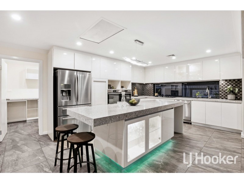 14 Satellite Place, Carlisle WA 6101