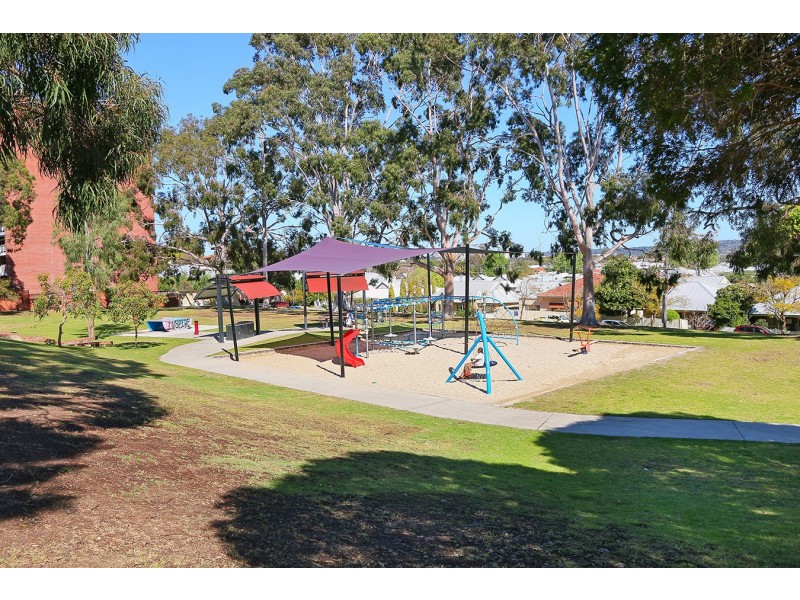 Unit 10/68 Mcmaster St, Victoria Park WA 6100