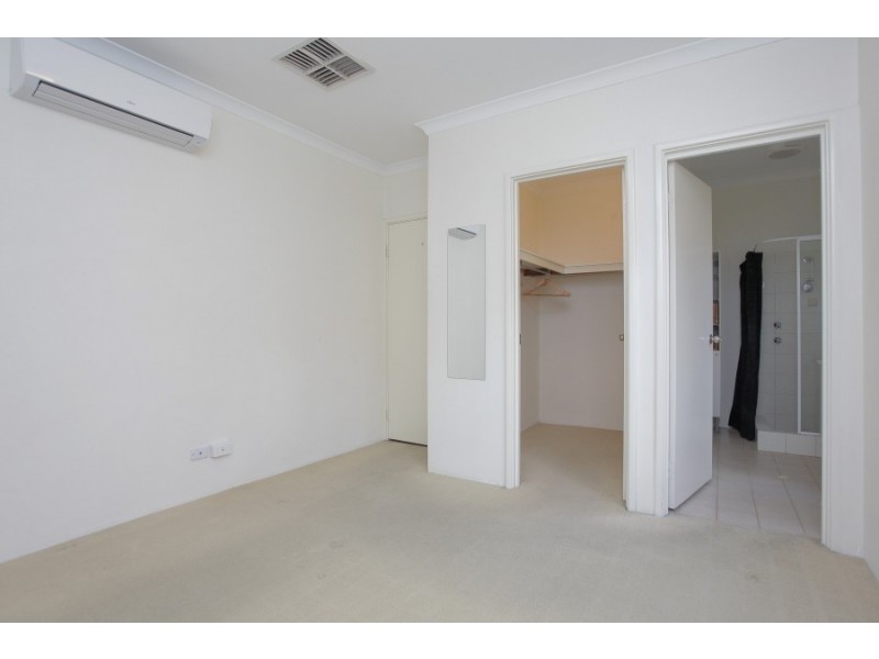 Unit 2/104 Station St, East Cannington WA 6107