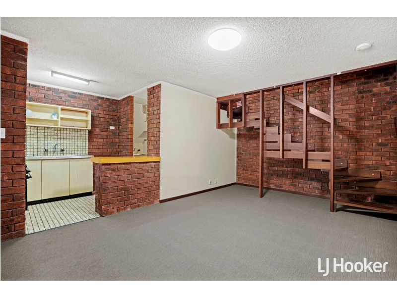 Unit 2/5-11 Brighton Rd, Rivervale WA 6103