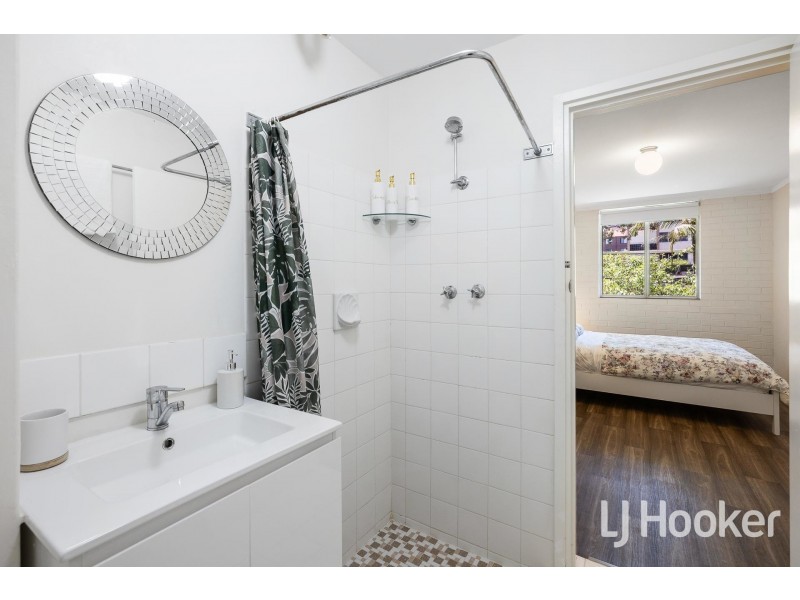 111/69 King George Street, Victoria Park WA 6100