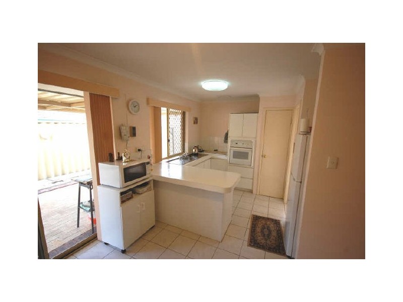 4/45 Teague Street, Victoria Park WA 6100