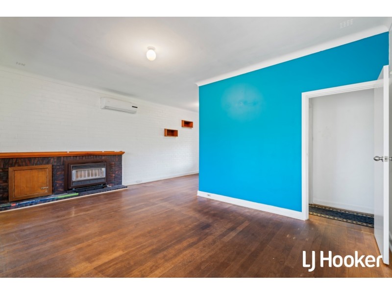 19 Chilton St, Willagee WA 6156