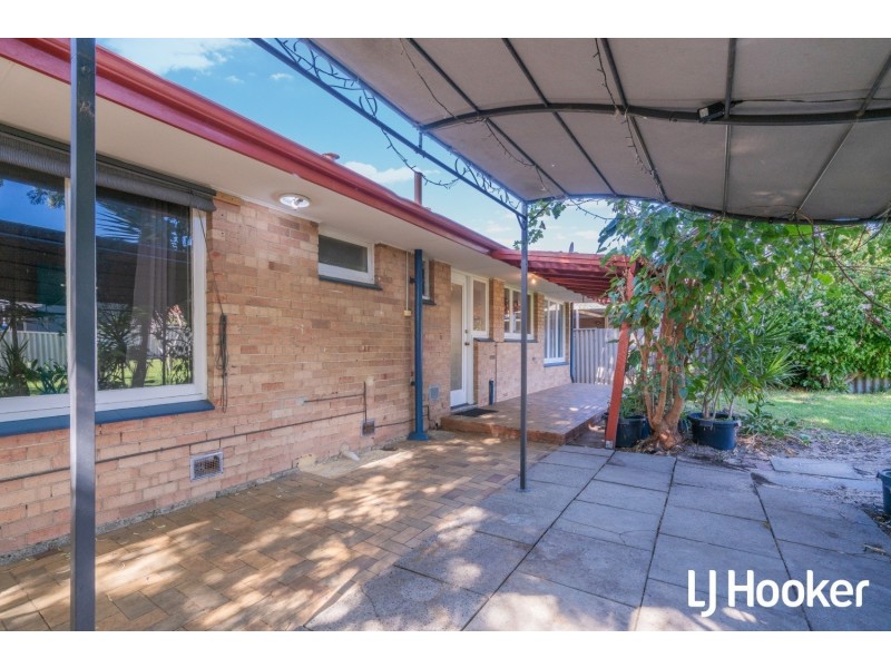 19 Chilton St, Willagee WA 6156