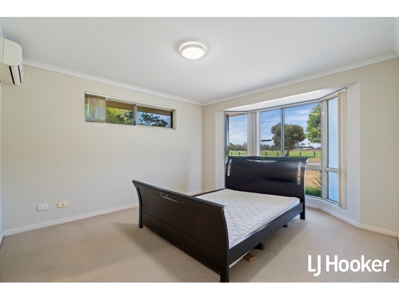 37 Whitlock Rd, East Cannington WA 6107