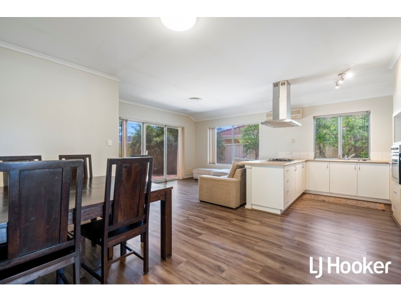 37 Whitlock Rd, East Cannington WA 6107