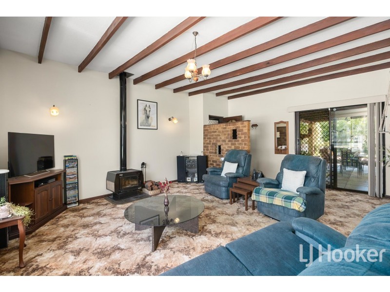 2 Mereworth Road, Thornlie WA 6108