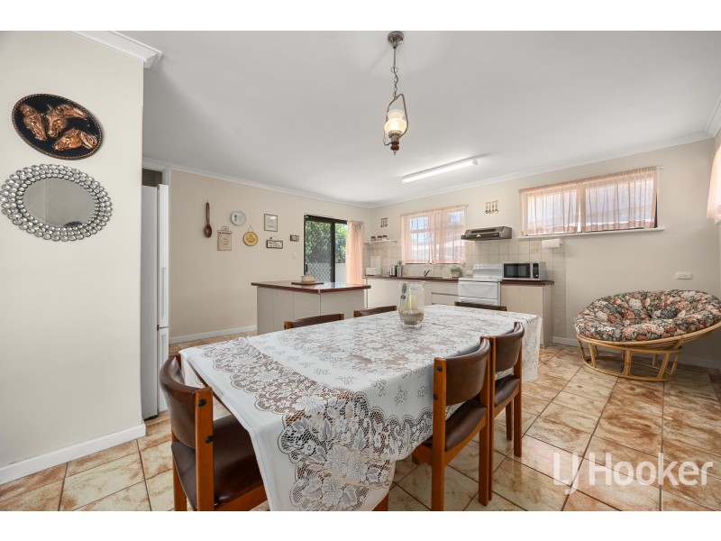 2 Mereworth Road, Thornlie WA 6108