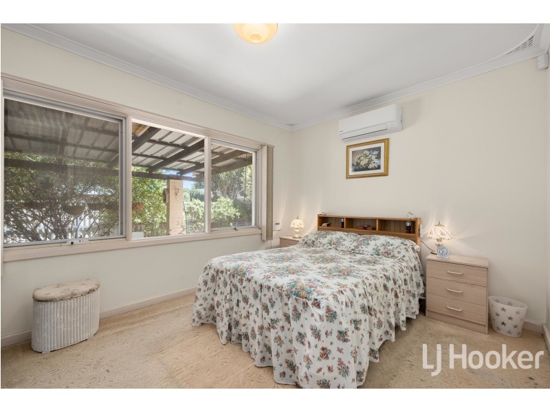 2 Mereworth Road, Thornlie WA 6108