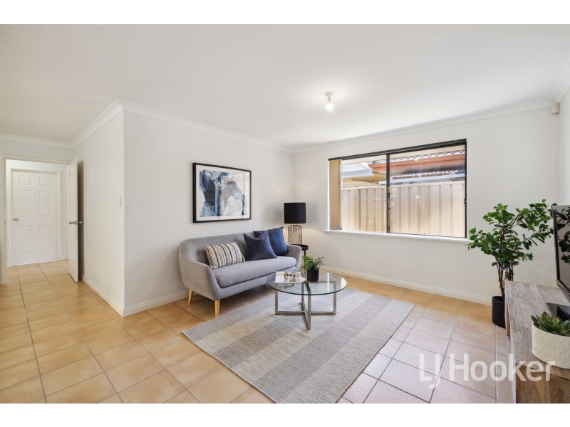 2/1 Boulder Street, Bentley WA 6102