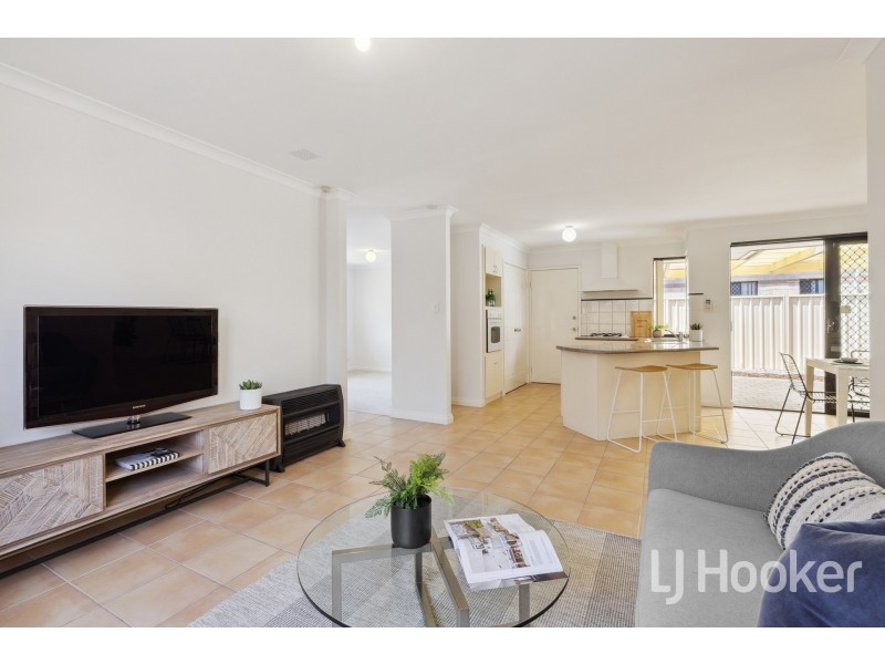 2/1 Boulder Street, Bentley WA 6102