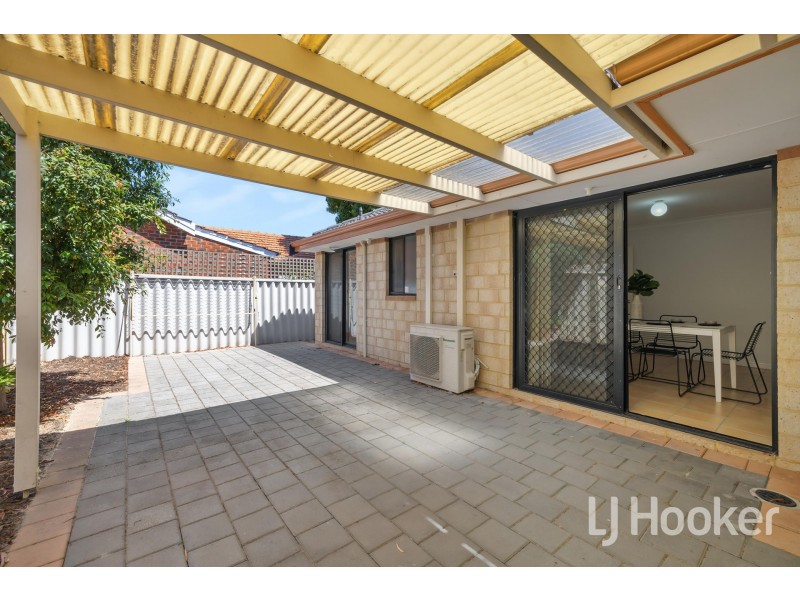 2/1 Boulder Street, Bentley WA 6102