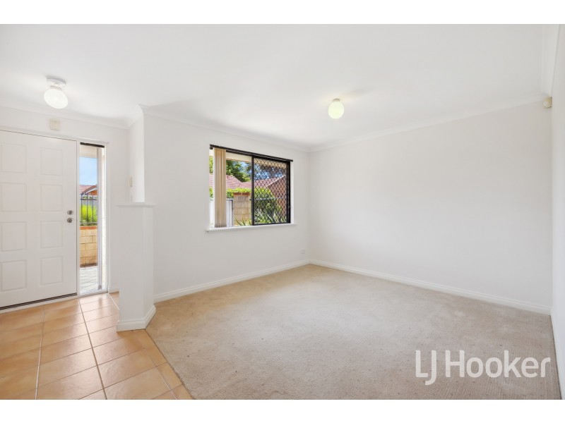 2/1 Boulder Street, Bentley WA 6102