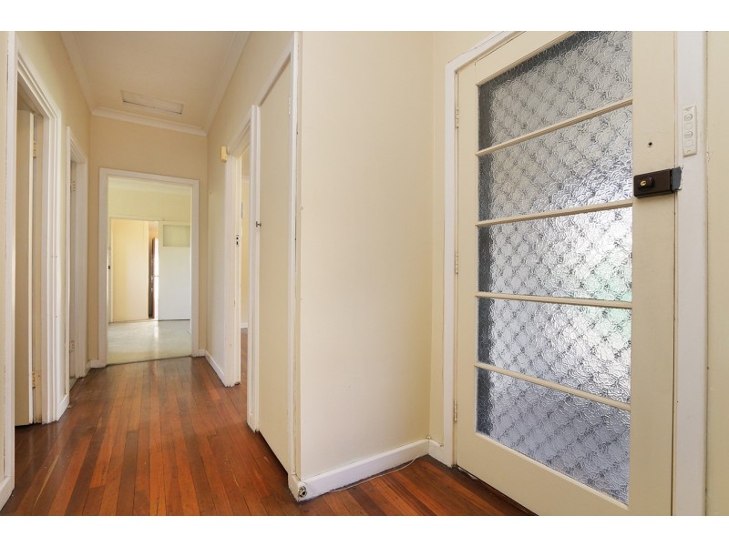 108 Jarrah Rd, East Victoria Park WA 6101