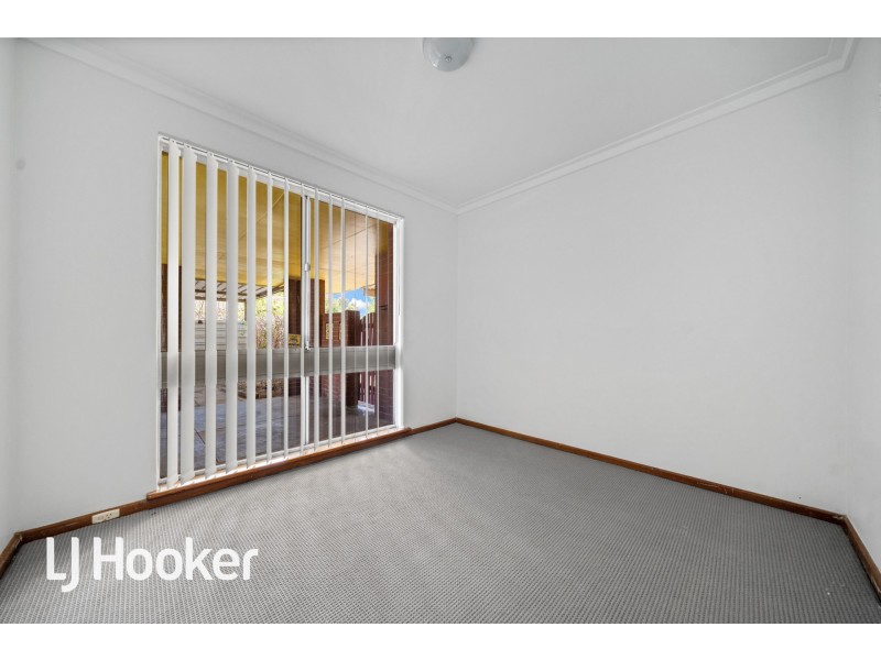 70 Beaconsfield Avenue, Midvale WA 6056