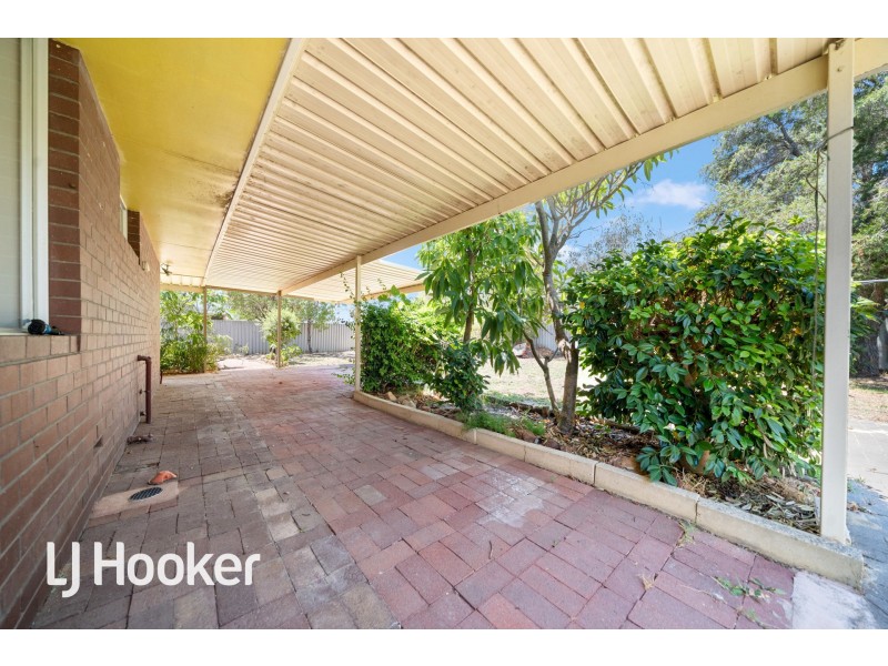 70 Beaconsfield Avenue, Midvale WA 6056