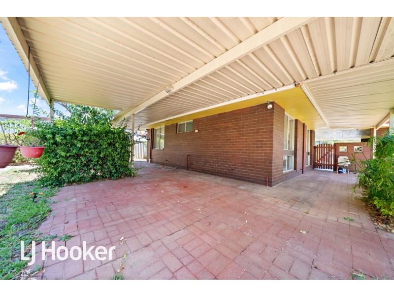 70 Beaconsfield Avenue, Midvale WA 6056