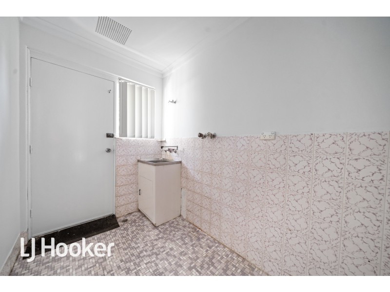 70 Beaconsfield Avenue, Midvale WA 6056