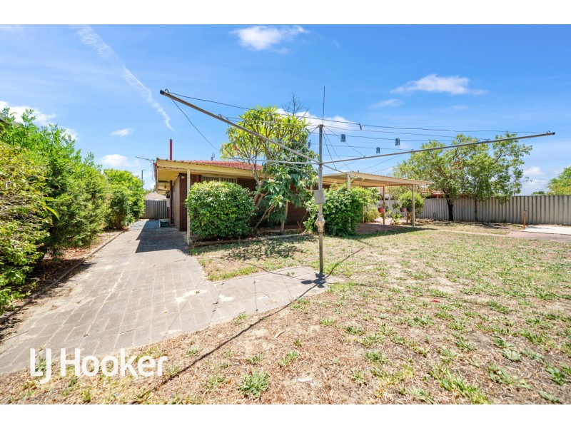 70 Beaconsfield Avenue, Midvale WA 6056