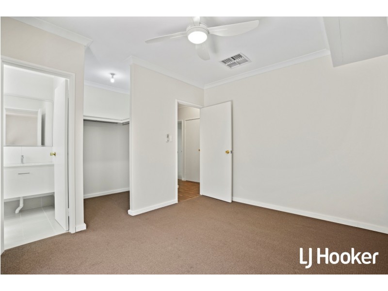 17B Manchester St, Victoria Park WA 6100