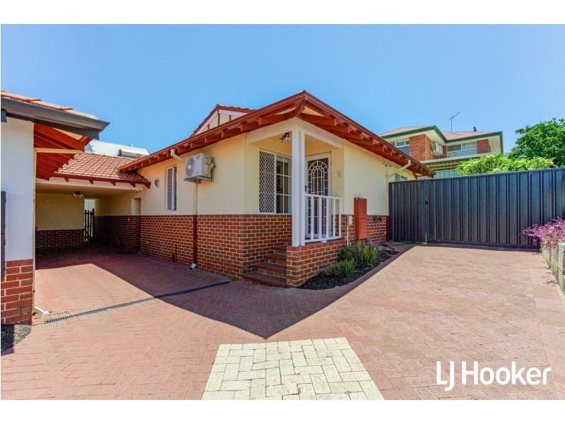 17B Manchester St, Victoria Park WA 6100