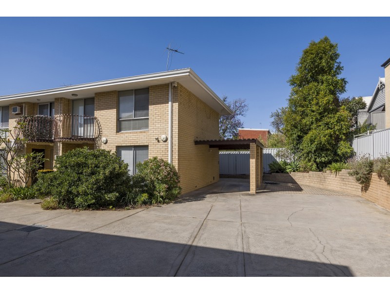 Unit 4/36 King George St, Victoria Park WA 6100